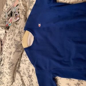 Blue champion crew neck barely worn